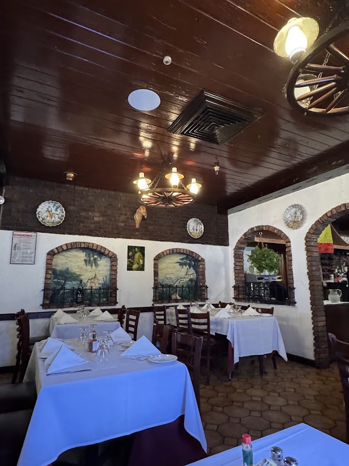 Dining area with seating for lunch and dinner.